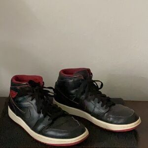 Nike Air Jordan Black Leather Shoes Size 10M